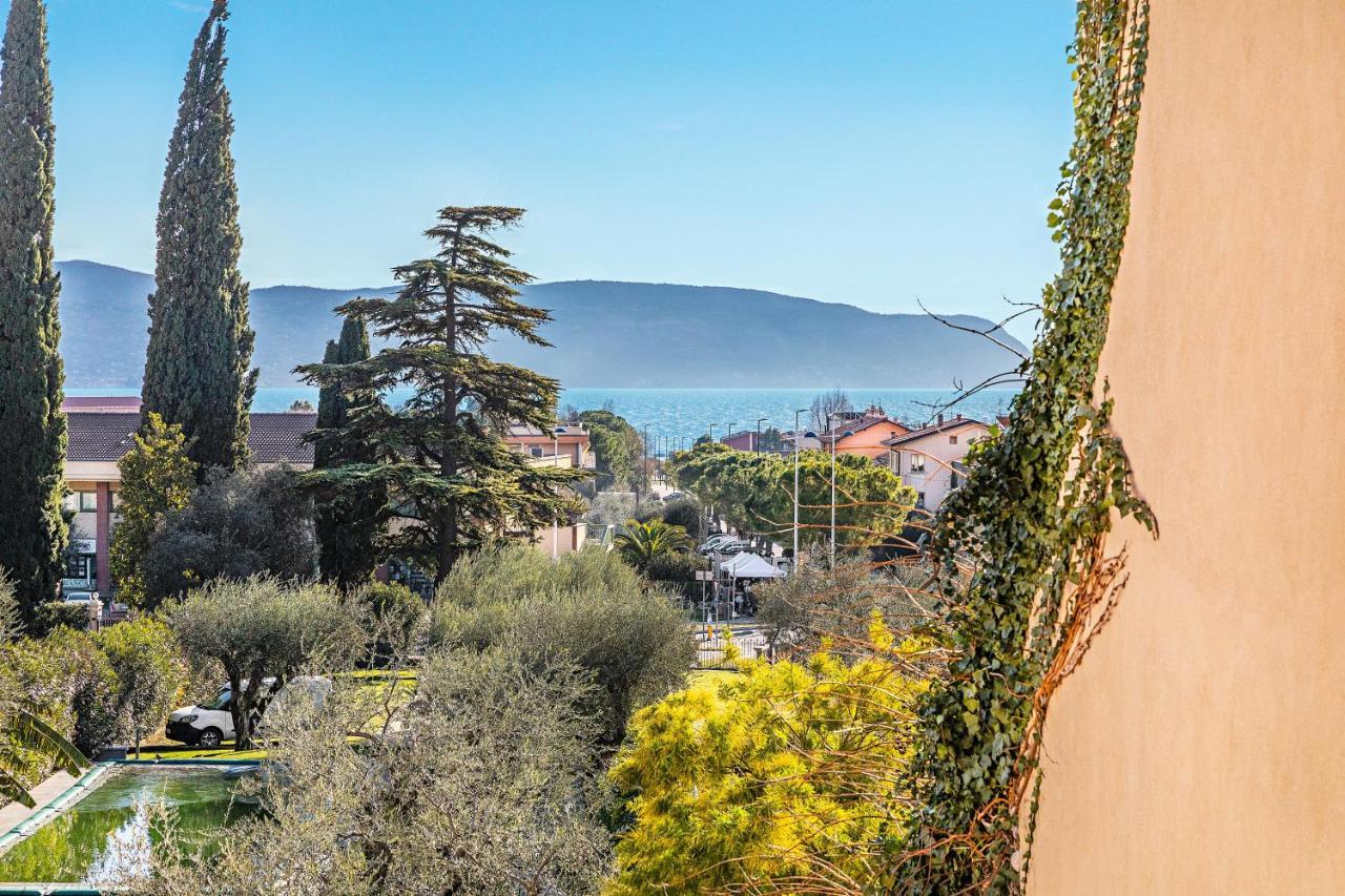 Corte Benaco By Wonderful Italy Toscolano Maderno Bagian luar foto